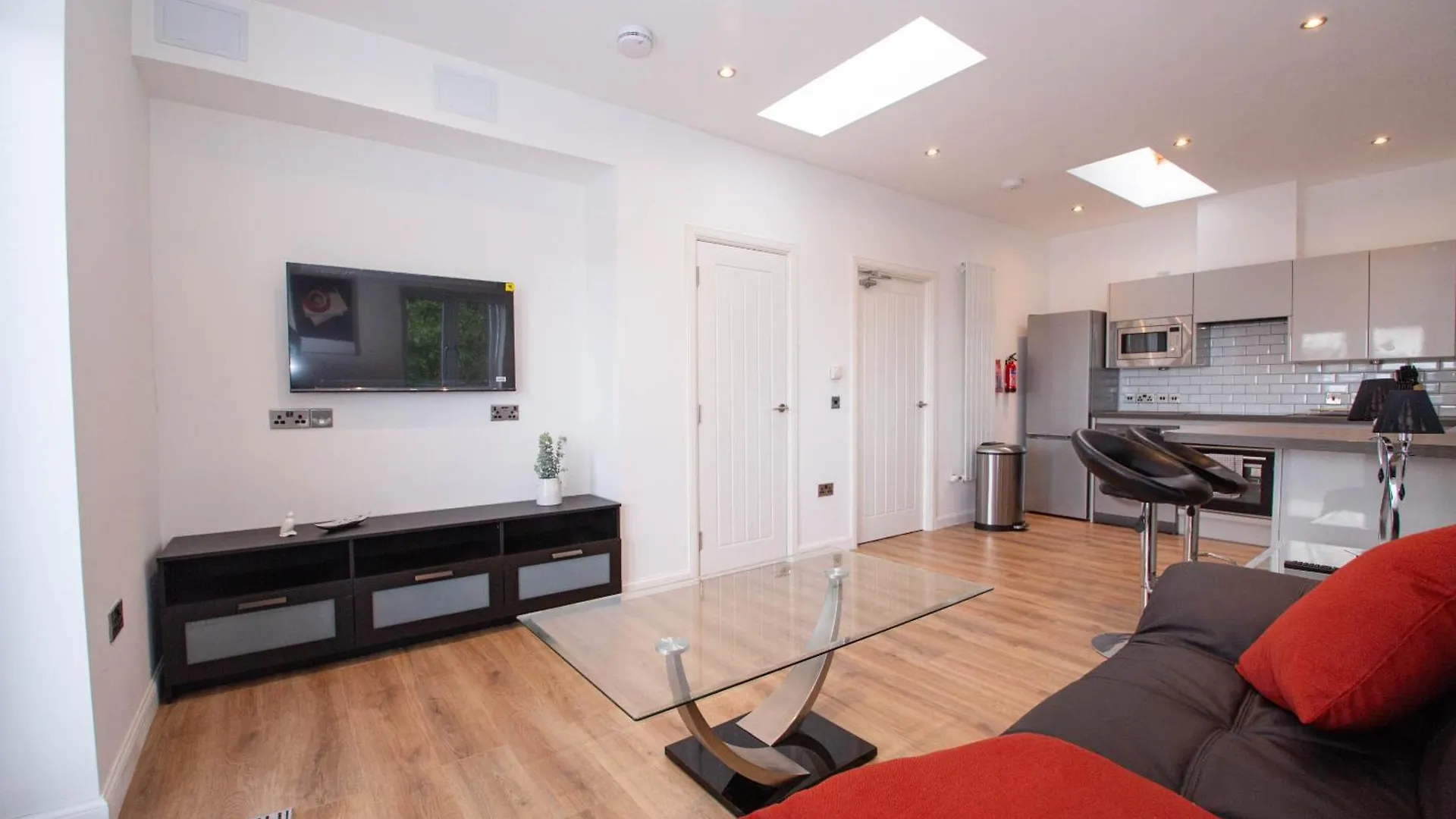 Affleck Retreat 5 - Sja Stays - Modern 1 Bed Apartment Абердин 0*,  Великобритания